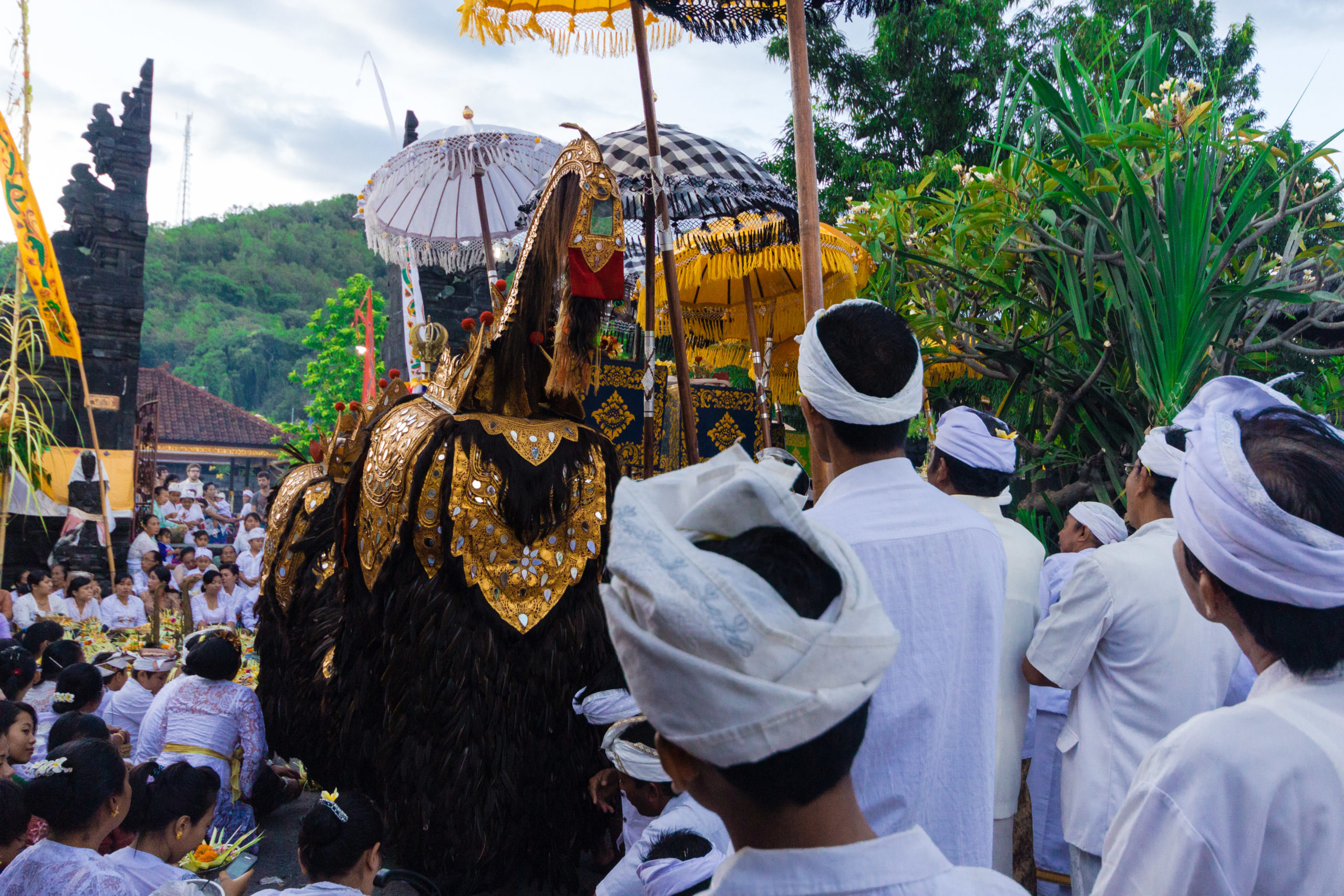 Procession à Padangbai, Bali, Indonésie
