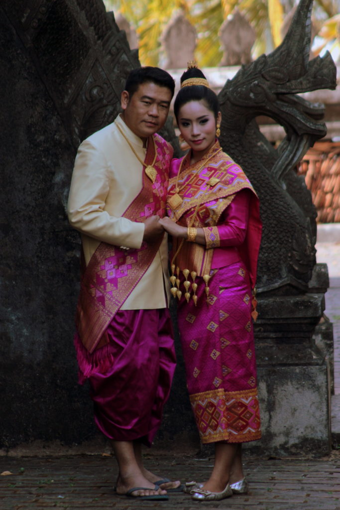 Séance photo de mariage à Vientiane, Laos
