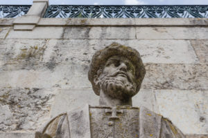 Buste de Vasco de Gama, Mirador São Pedro de Alcântara, Lisbonne, Portugal