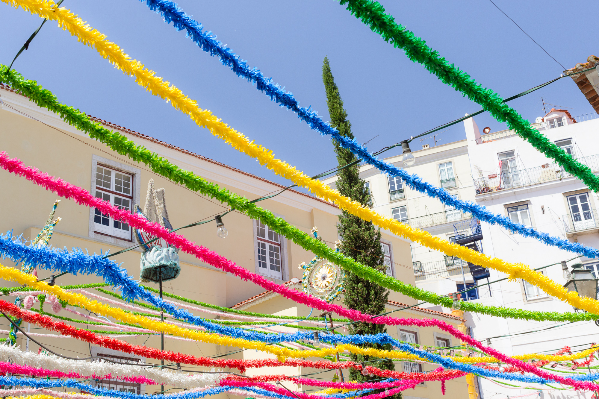 Guirlandes de fête, Alfama, Lisbonne, Portugal