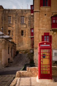 cabine telephonique rouge malte