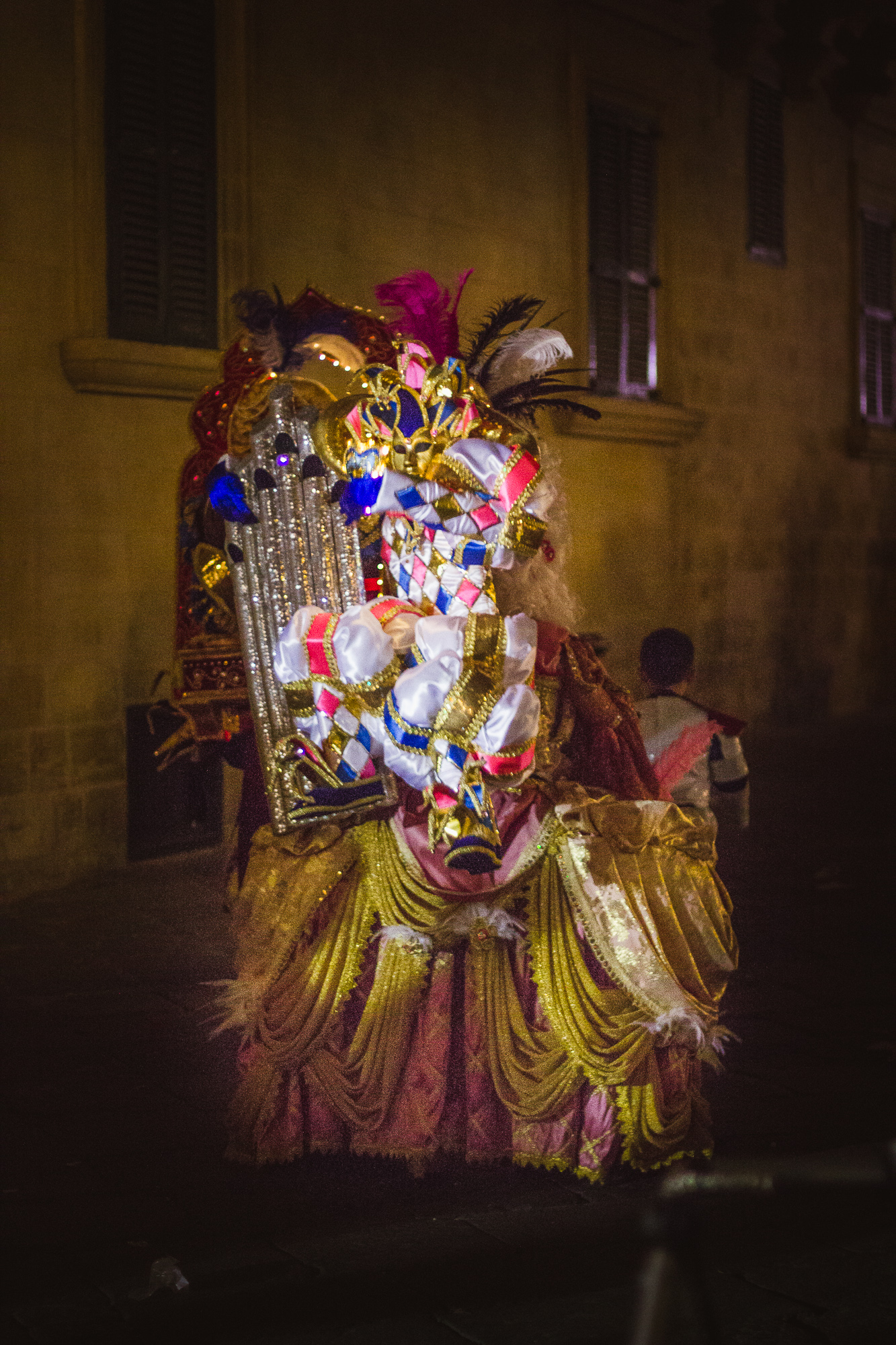 costume exubérant carnaval malte